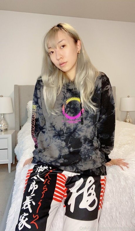 vollbusige milf onlyfans erotische akt bilder