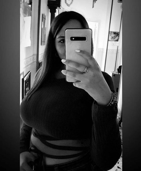 Teresa V porno schöne bild