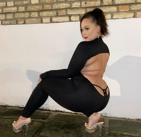 ebenholz-orgasmus nur fans hübsche nacktheit bilder