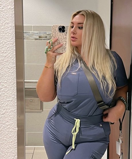 große titten gothic onlyfans freie hd fotos