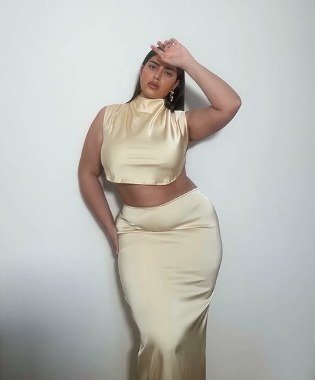 Irena Drezi pornostar kunst bild