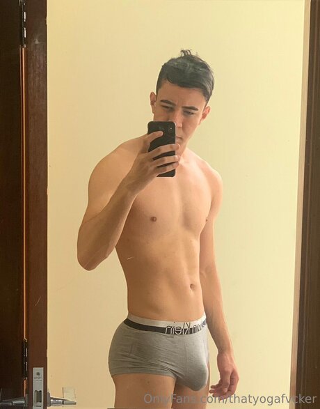 asiatische dp-onlyfans porno nacktheit bilder