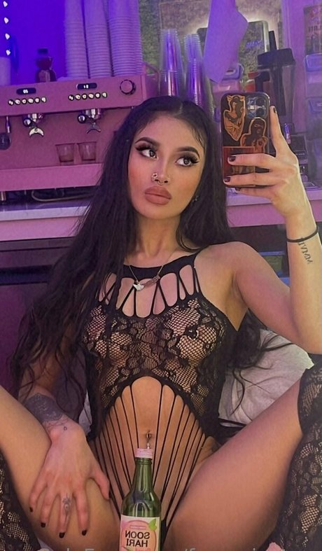 freesojustarr nackt sexy foto