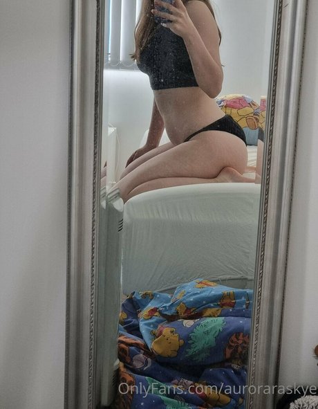 auroraraskye schauspielerin top fotos