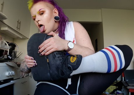 jungfrau-onlyfans schöne nacktheit galerie