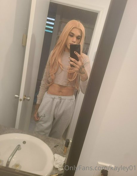 kellyannefemboy beste kostenlose foto