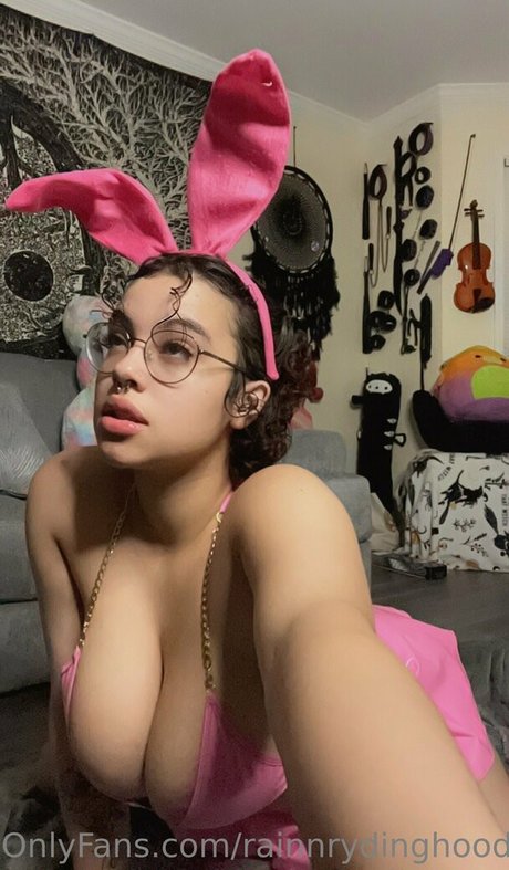 Rainnrydinghood model top galerien