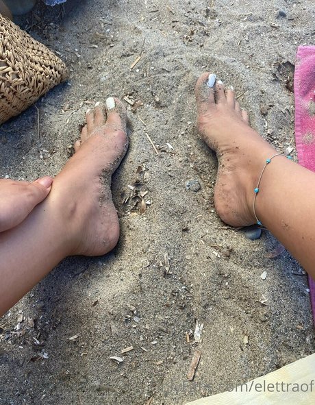 elettraof sexy nackt bilder