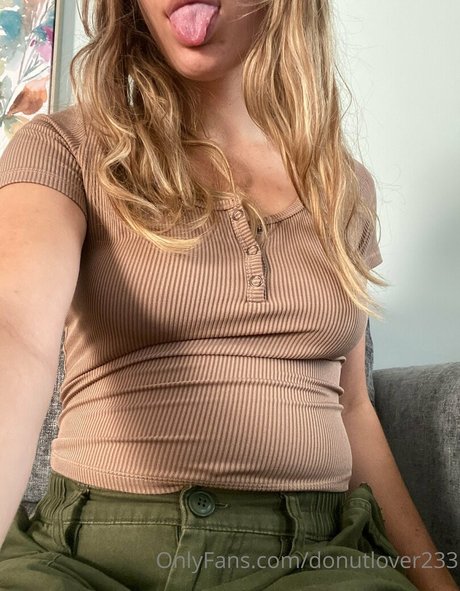 donutlover233 xxx sex foto