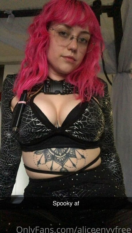 aliceenvyfree hd porno bild