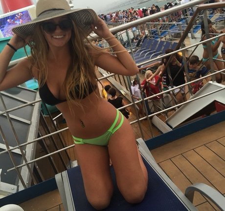 Kimi McFarland model freie galerie