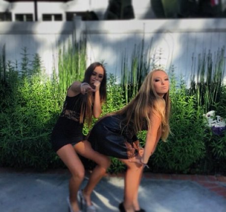 Kimi McFarland nackt kostenlose fotos