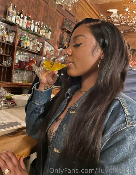 iluvchanell_ pornostar heiße foto