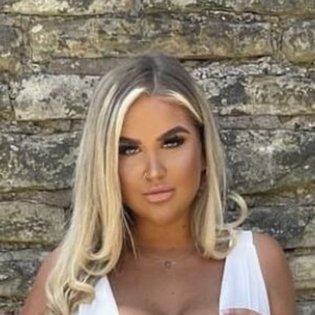 Brittany T hübsche nackt bild