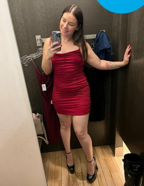 ashleyisadoll schauspielerin nette bild