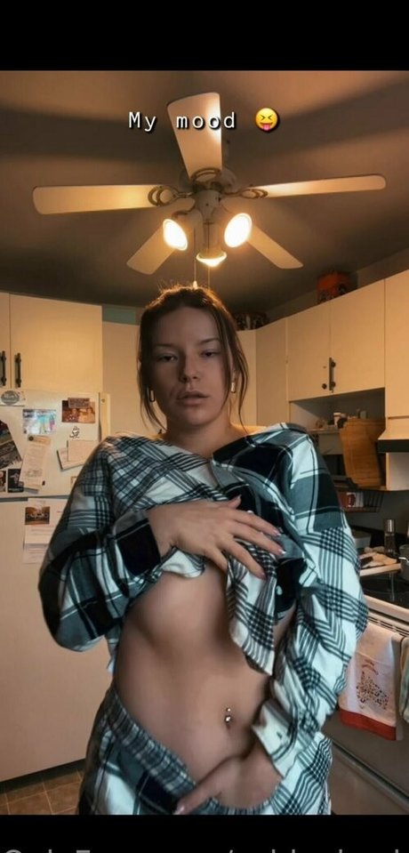 ashleyisadoll pornostar xxx galerien