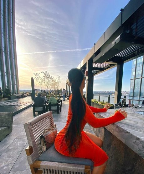 Sakura Nakamura top perfekte archiv