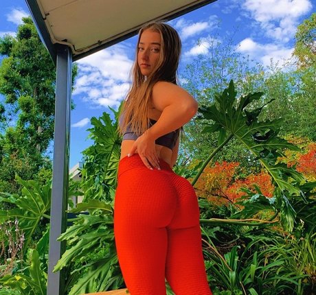 Isobel H nackte pornostar foto