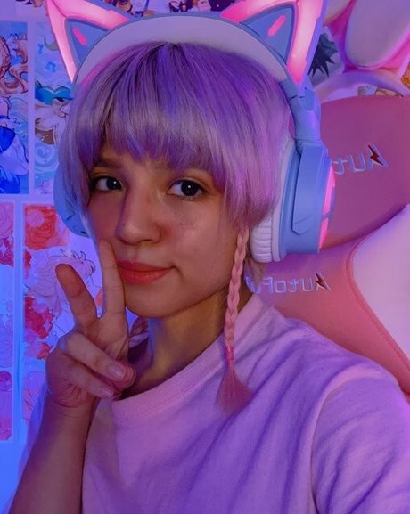 EdenTheFairy model erotische galerie