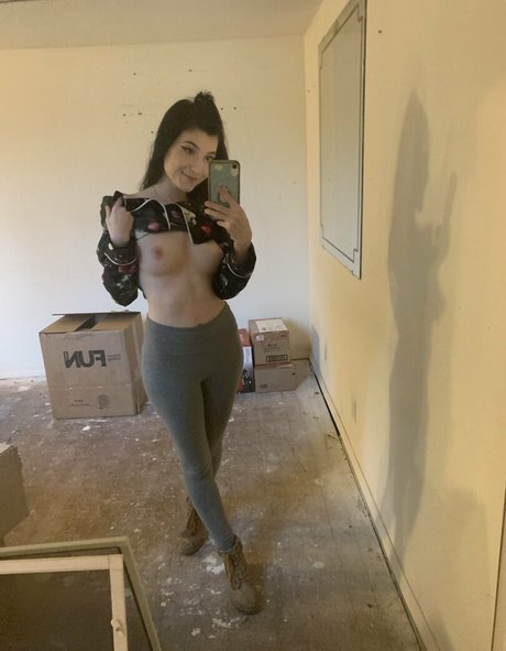 unterwürfige onlyfans hübsche perfekte bilder