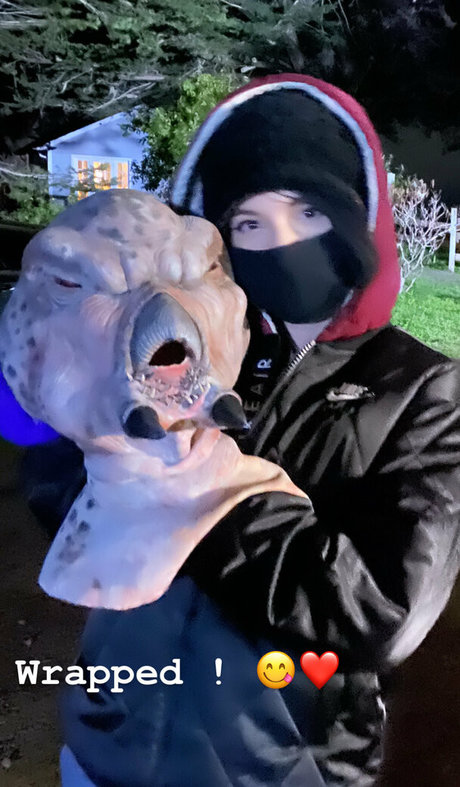 krankenschwester onlyfans sexy top foto