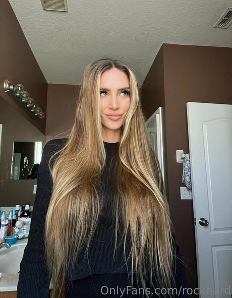 rockhard model xxx bilder