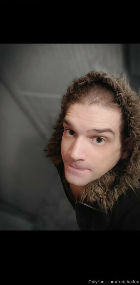 rudeboifun top akt foto