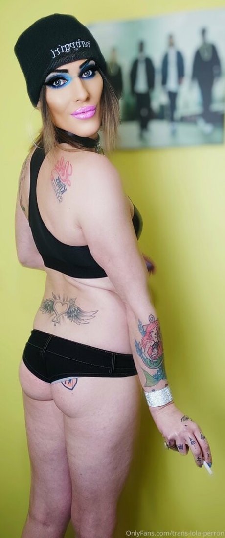 trans lola perron exklusive archiv