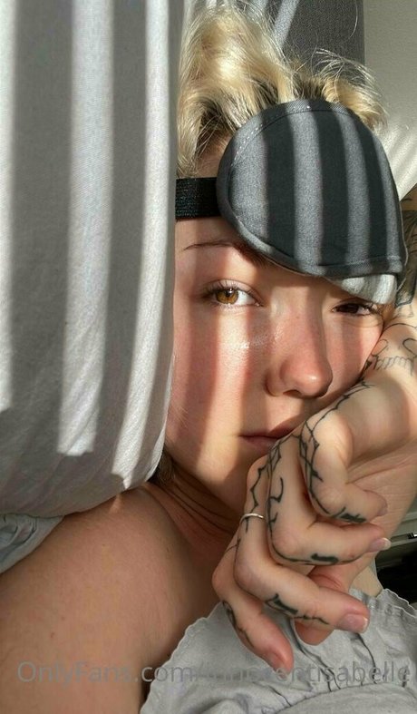 innocentisabelle nackt galerie