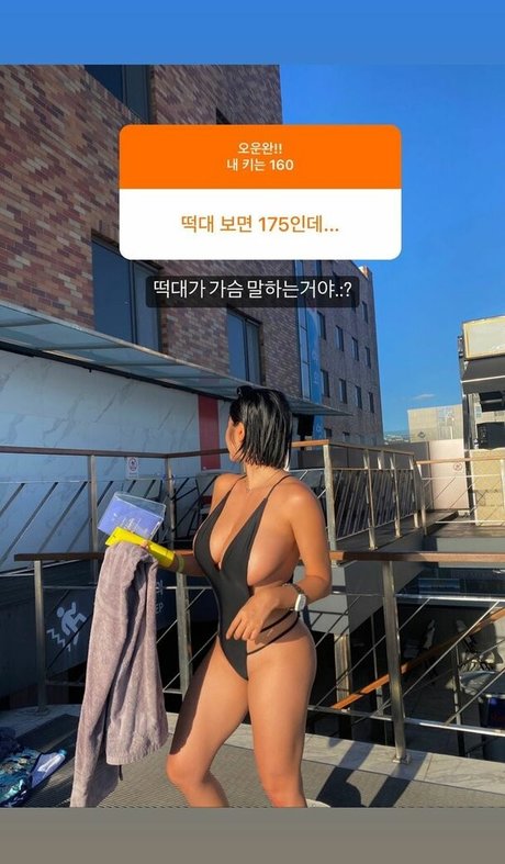 Tasha Y kunst nackt galerien