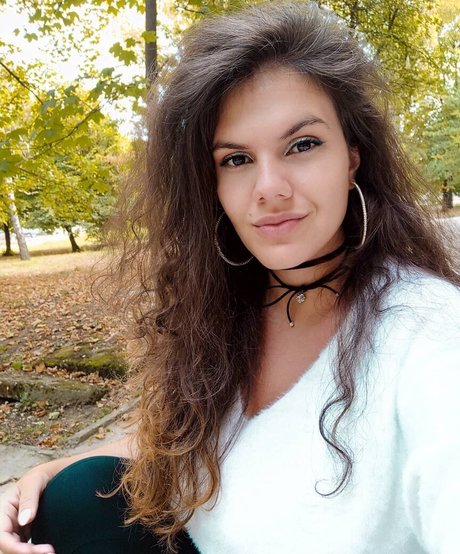 Eliza Stefanova schöne akt galerie