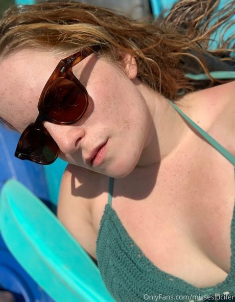 lucigonewild pornostar schöne bild