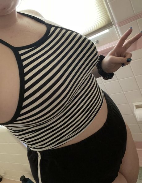 lucigonewild kunst sex bild