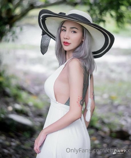 chaly xx schöne perfekte foto