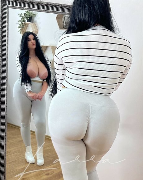 nackte rothaarige onlyfans top perfekte bild