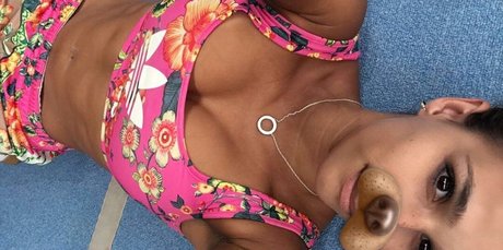 Jade Barbosa hd kunst archiv