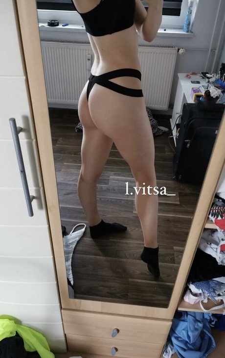 M ii che ll e model nacktheit bild