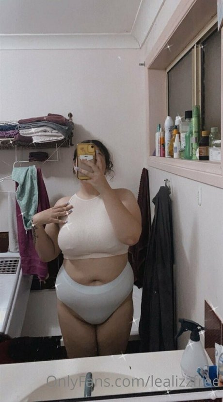 lealizzfree schauspielerin heiße fotos