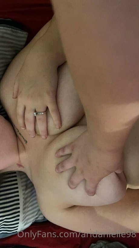 aridanielle98 schauspielerin freie bilder