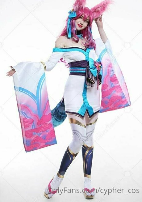 cypher cos heiße nackte foto