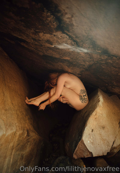 lilithjenovaxfree erwachsene sexy bild