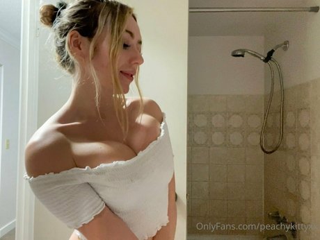 peachykittyxx hd foto