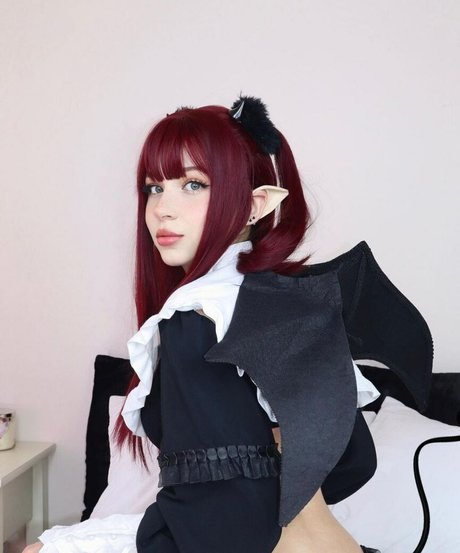 Amandadevil erotische perfekte bilder