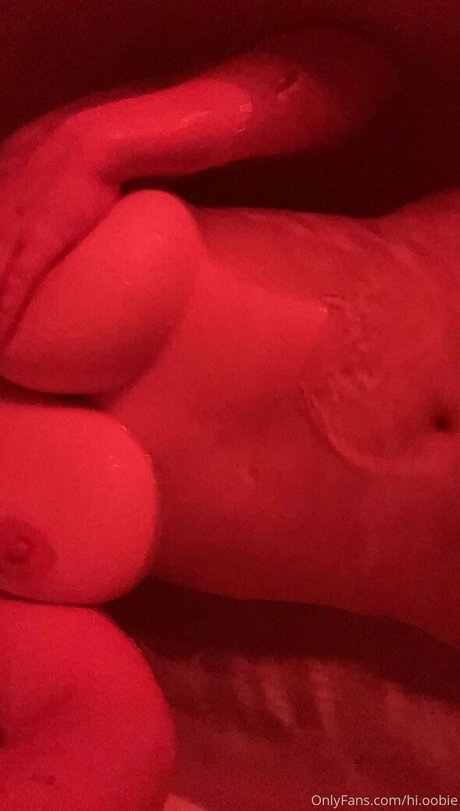 Hioobs schöne nacktheit fotos