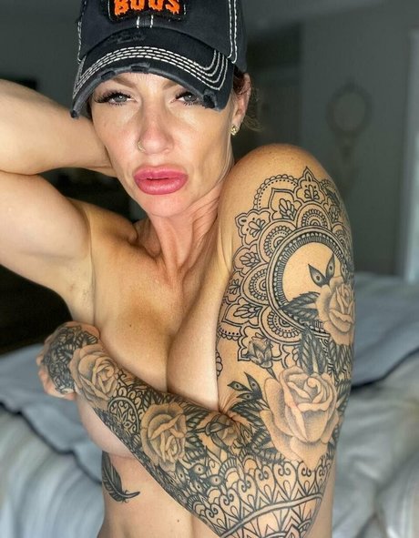 alejaofficial exklusive porno bild