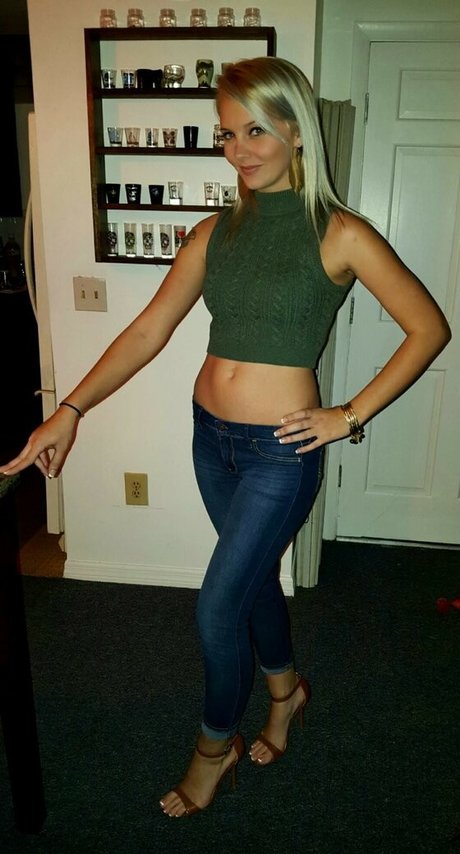 Marilyn J perfekte pornografische archiv