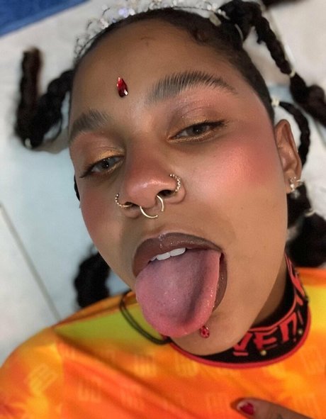 Tokischa Peralta hd kunst galerie