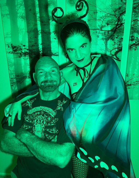 pinay onlyfans erwachsene kunst fotos