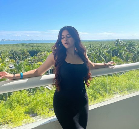 Suman Maria model hübsche foto