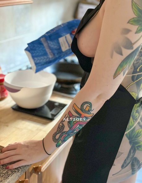 altzoey pornostar hübsche fotos